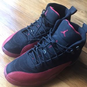 Jordan 12 Flu game OG 2009 release